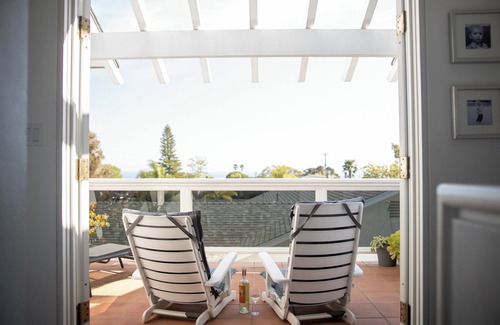 The Mesa House | Ocean View spacious four bedroom home on the Mesa in Santa Barbara.