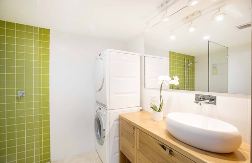 Miami Apartment | Ocean Views at Sandrift on Nobby Beach