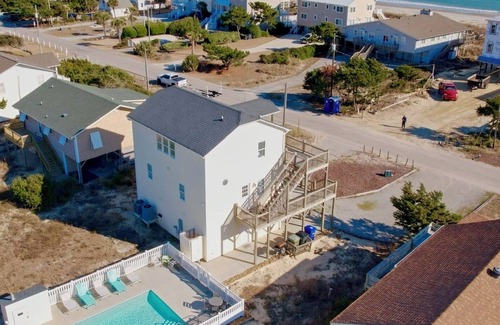 Emerald Isle House | Ocean Views, Private Pool, sleeps 15, easy beach access, dog friendly