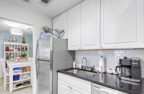 East Beach Condo | Ocean Walk E5 in St Simons Island