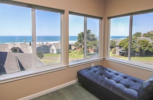 Roads End House | Oceana House