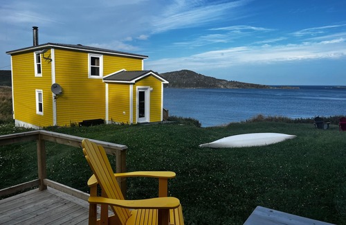Saint Lunaire-Griquet Cottage | Oceanfront located near L'Anse aux Meadows Viking Site Newfoundland-Wavey’s