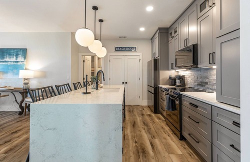 Melrose on the Beach House | Oceanfront 4bdr/4bth Cottage - Sleeps 20