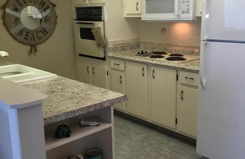 South Patrick Shores Condo | OCEANFRONT Condo! 2nd floor balcony 30' from ocean. 2 King bed, 2 full bath.