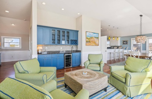 Duck House | OCEANFRONT! ELEVATOR! HOTTUB! 5 Masters! AMAZING OCEAN VIEWS!