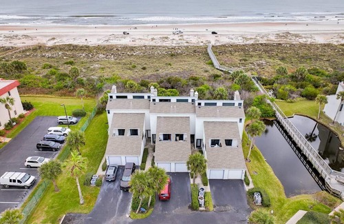 St. Augustine Beach Condo | Oceanfront Luxury 3br, St. Augustine