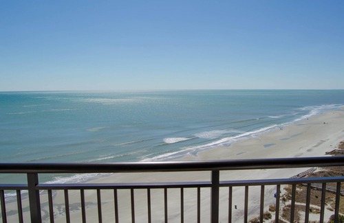 Windy Hill Resort | Oceanfront Suite w/Amazing View + Official On-Site Rental Privileges
