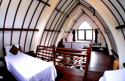Gili Air Hotel | Oceans 5 Dive Resort