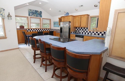 Corolla Light House | Oceanside, Community Pools, Community Tennis, Hot Tub, 13, Tree Tops