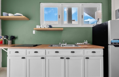 Punta Las Marias Apartment | Oceanside Swimming Pool Parking