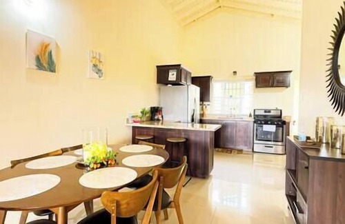 Falmouth Villa | Oceanview couples retreat*pool/raft/beach/shuttle