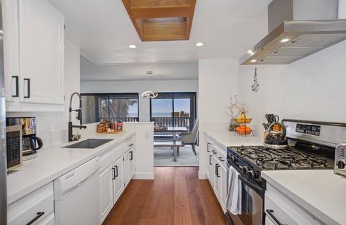 Del Mar Heights House | Oceanview Home with the Surf & Sand Lifestyle!