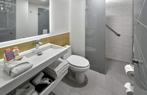 El Sauzal Hotel | Oceanview Stay in Ensenada – 4 Units Steps to Dining, Marina & Boardwalk