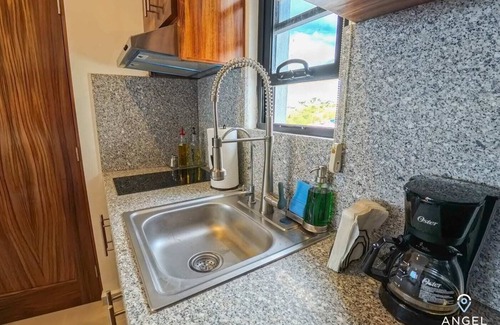 Colina del Sol Apartment | Oceanview Studio, Smart TV, Pool, Beach 5-min Walk