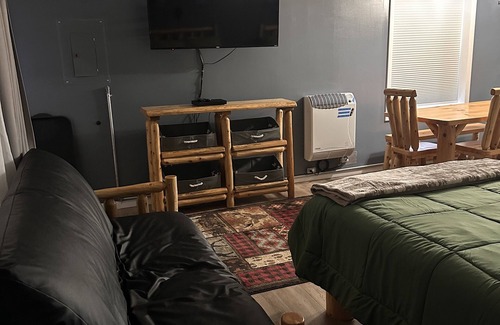 Millersburg Cabin | Ocqueoc Delux Double Cabin