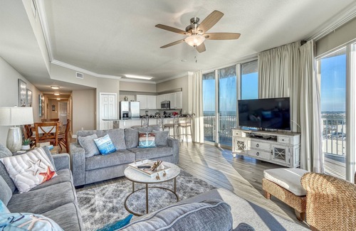 Panama City Beach Resort | *Oct 4 - 21st Last Min Special!* Beautiful Gulf Front Views!