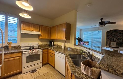 Kissimmee Apartment | October Deal Only 97 dollars a night - Family Villa with a Pool FREE Disney Shuttle - 2 Bedrooms, 2 Baths -Sleeps 8- 3019