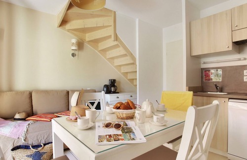 Aigues-Mortes House | Odalys Référence le Mas des Flamants by Interhome