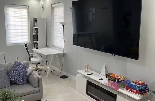 Nassau Condo | Ohana 9093 LLC
