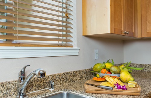 Hawaii Kai Condo | Ohana Kai: Modern Water Front Condo w/Gorgeous Views, A/C, Yard, & Shared Pool