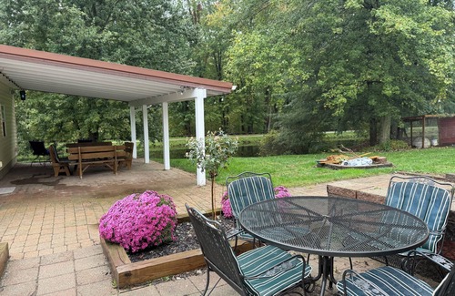 Akron House | Ohio Towpath Paradise Luxury Canal-Side 3BR Pet-Friendly Near DT Akron!