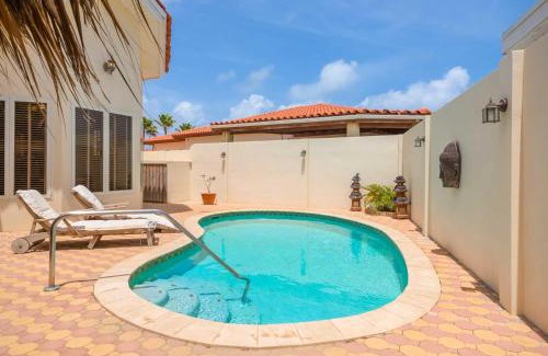 Opal Villa | OJ88 - Private Villa with pool - 5 min from Palm Beach - 4BR house