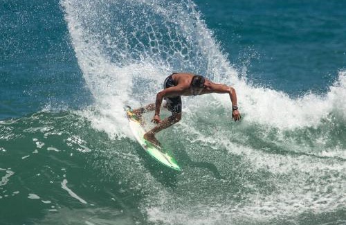 Playa Hermosa Hotel | Ola Bonita BeachFront Apart Hotel