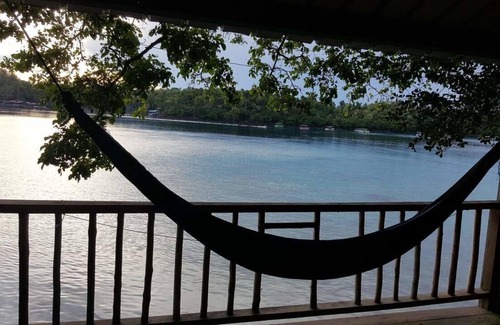 Sabang House | Olala Café & Bungalows has a great location, right on the sea.