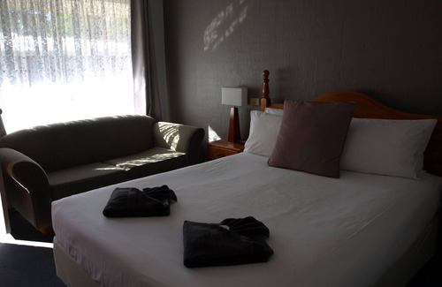 Echuca Hotel | Old Coach Motor Inn Echuca