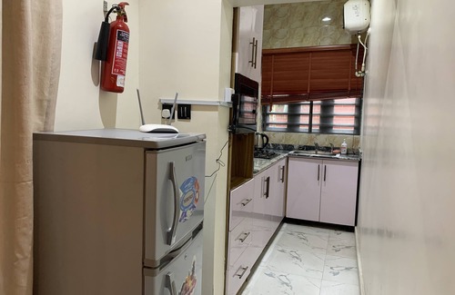 Owerri Hotel | Old English Torf Apartment