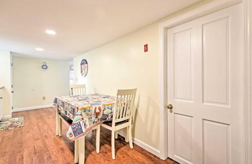 Old Orchard Beach Apartment | Old Orchard Beach Home with Patio Walk to Beach
