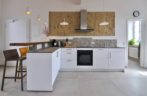 Baustert Apartment | Old school with a modern apartment - The reading room