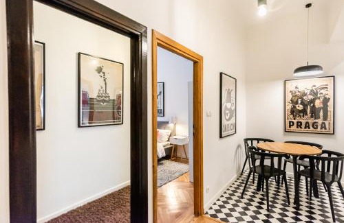 Nowe Miasto Apartment | Old Town Market Place Apartment by BookingHost