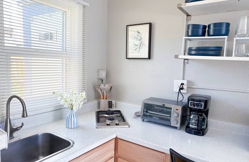 Olde Town Arvada Apartment | Olde Town Arvada Tiny Retreat