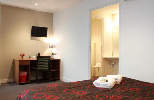 Richebourg - Saint-Clement Hotel | OLDEGAR Hôtel