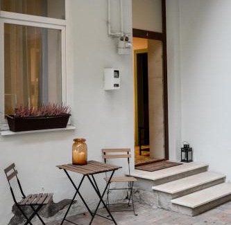 Old Town Apartment | Oldtown Ana Apartment