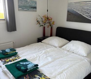 Serooskerke Ski Chalet | Olmenduin | Chalet 26 | Zeeland