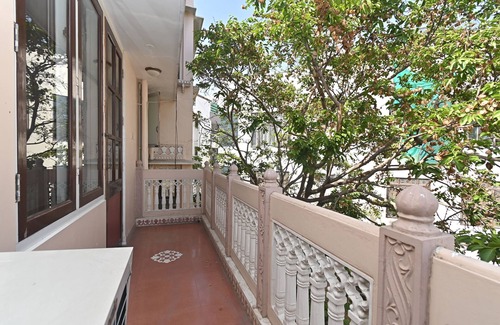 Bani Park Apartment | Om Niwas Suite Hotel
