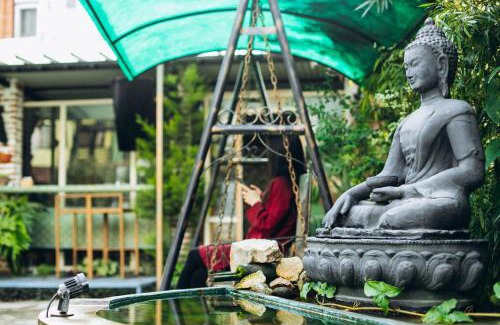 Kathmandu Bed & Breakfast | Omana Hotel