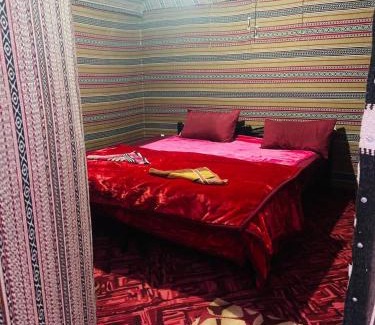 Wadi Rum Hotel | Omar Camp Wadi Rum