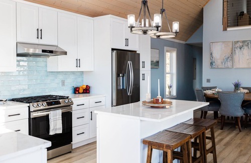 Burnsville Other | OMG Views, Game/Movie RM, 2 decks, 1h to AVL, 5BR/3 Bath, Grill