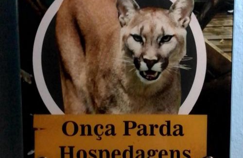 Ponte Branca House | Onça Parda Hospedagens com Cachoeira Privativa