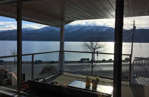 Central Okanagan House | ON LAKESIDE