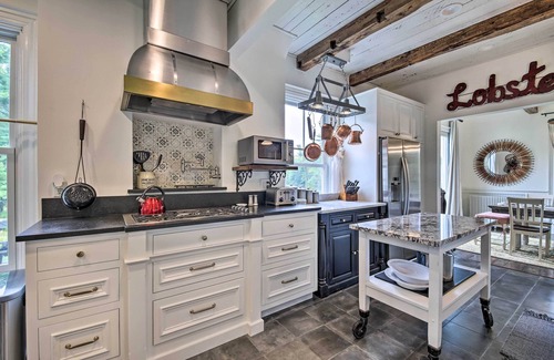 Jefferson House | On-Site Pond: Spacious Family Home in Jefferson!
