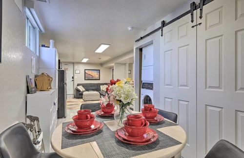 Hurricane Cottage | On-site Trails! Hot Tub Hideaway in Zion Area