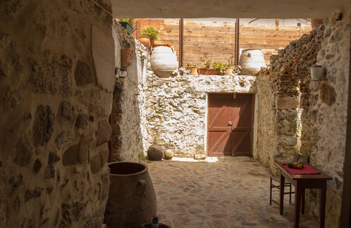 Mixorrouma House | On the road for actions!