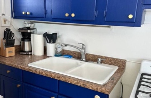 The Strand Apartment | On The Strand w/parking!