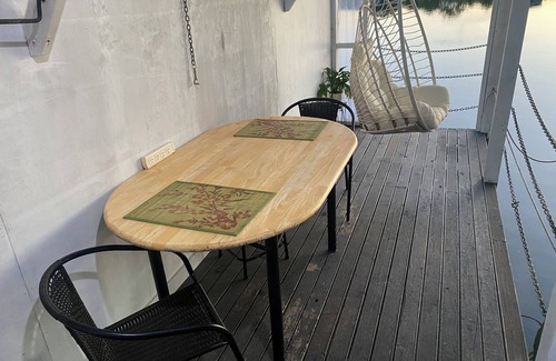 Whangarei House | On the water Boat House.