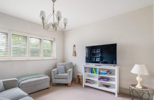Gillingham Apartment | One Bedroom Annex