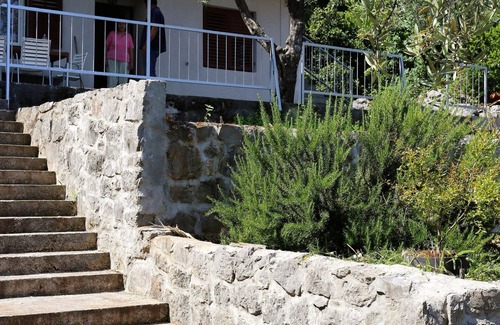 Putnikovic Apartment | One bedroom apartment near beach Žuronja, Pelješac (A-10137-a)